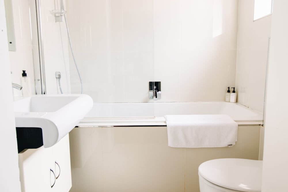 Фото Albatross Guest House