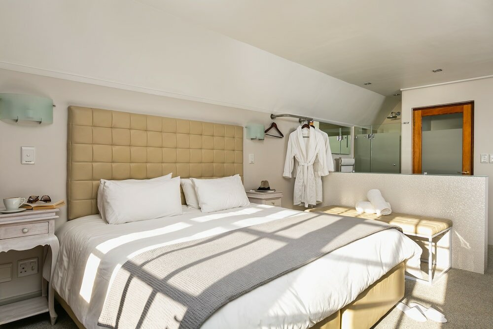 Фото Harbour House Hotel