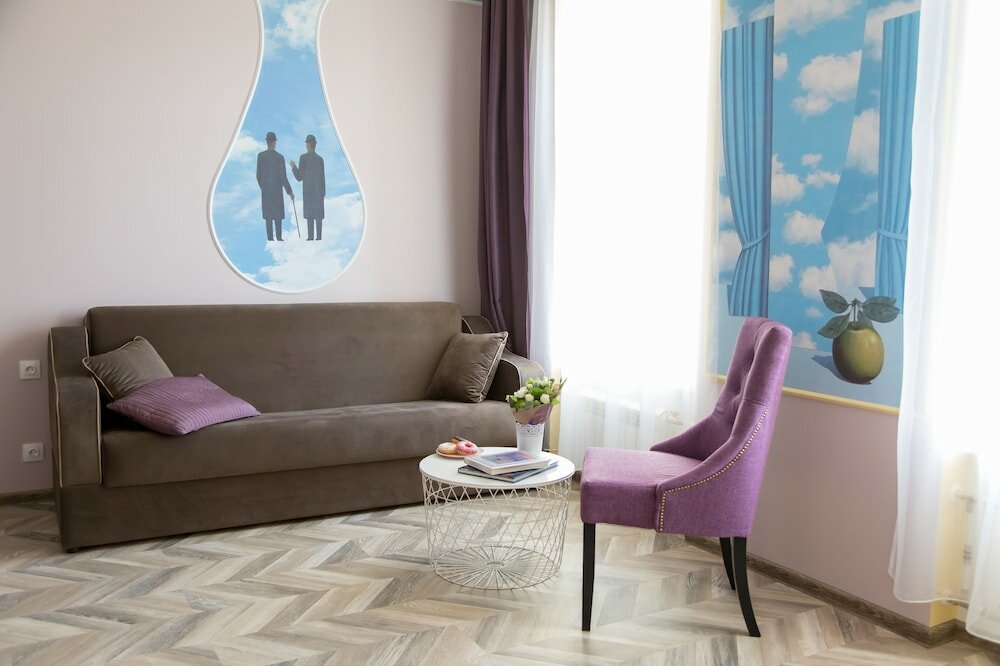 Фото Грифон