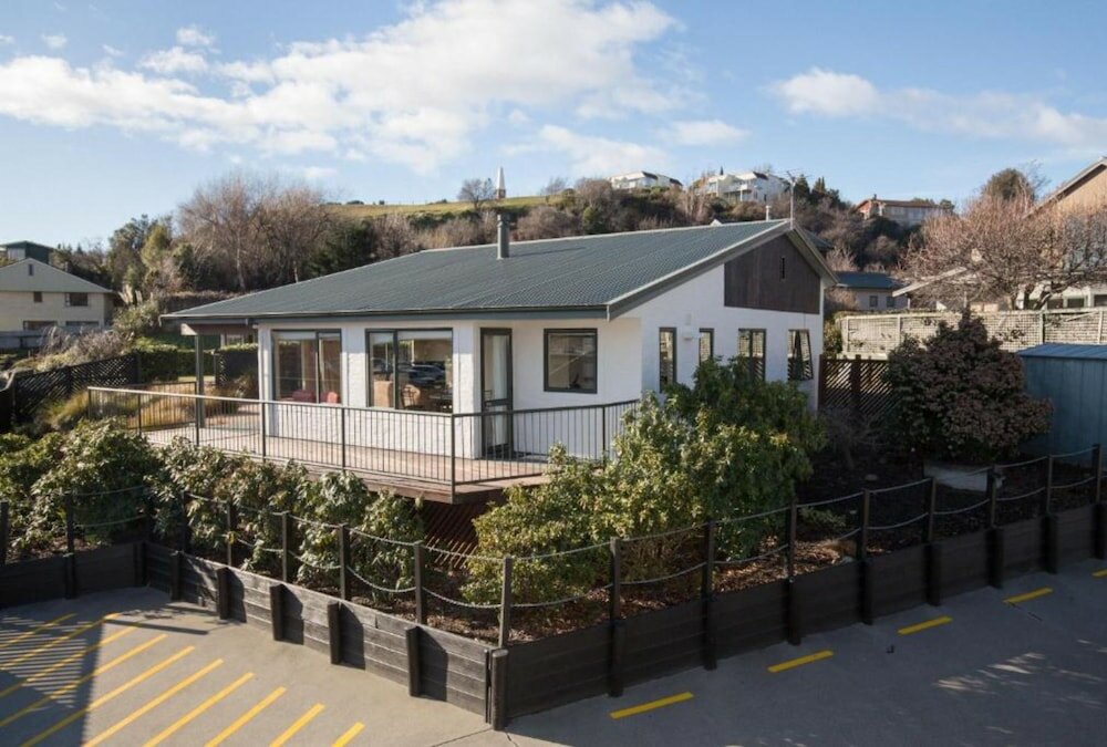 Фото Clearbrook Motels Wanaka