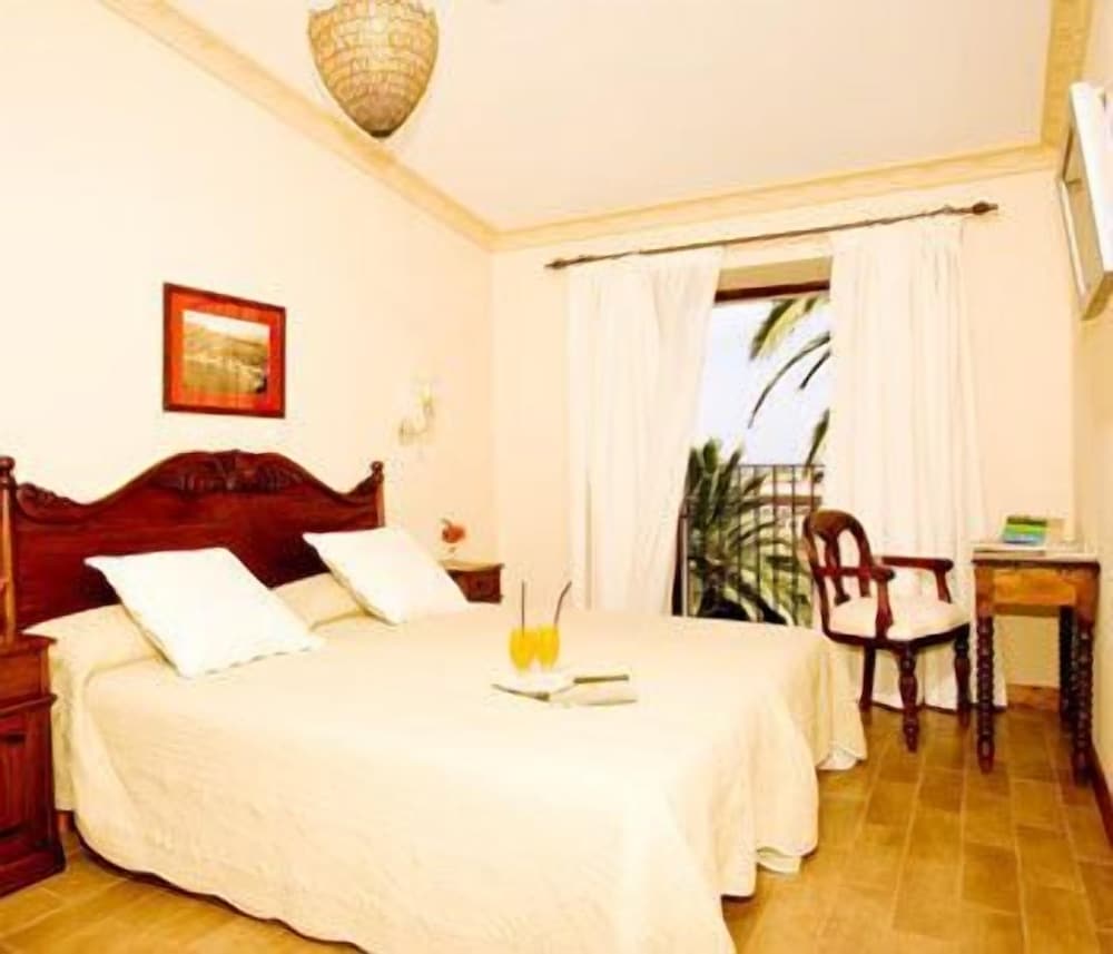 Фото Hotel La Vila