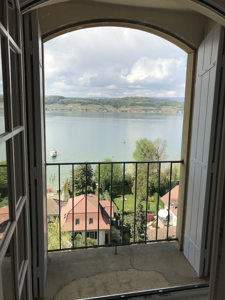 Фото Murtenhof & Krone