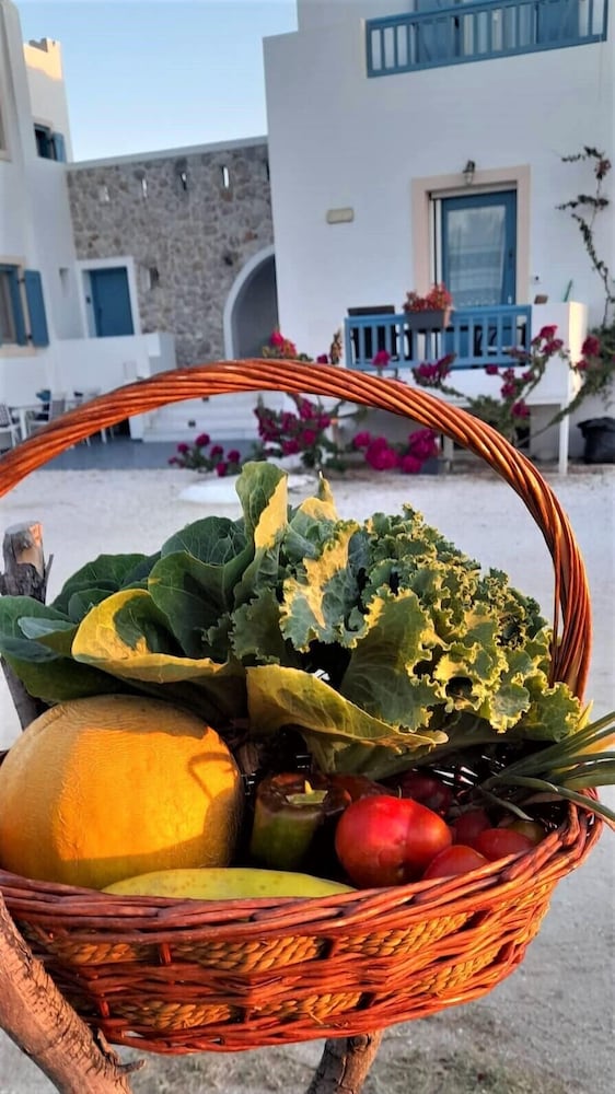 Фото Blue Harmony Apartments