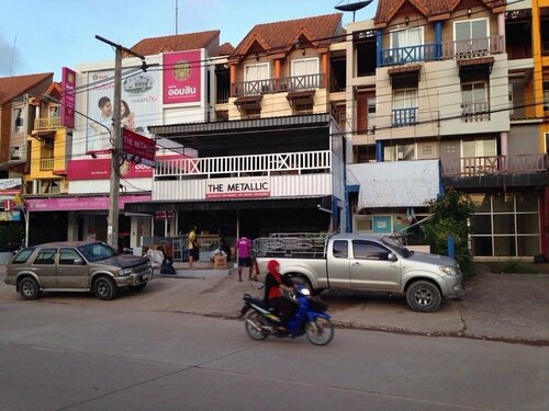 Гостиница The Metallic Hostel