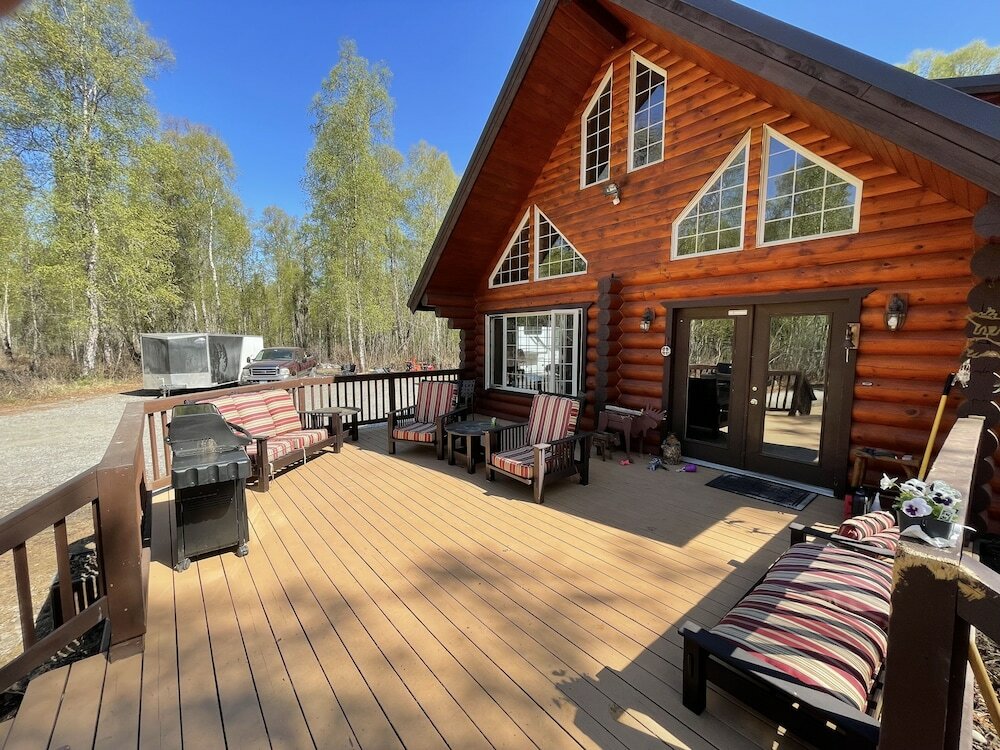 Фото Meandering Moose Lodging