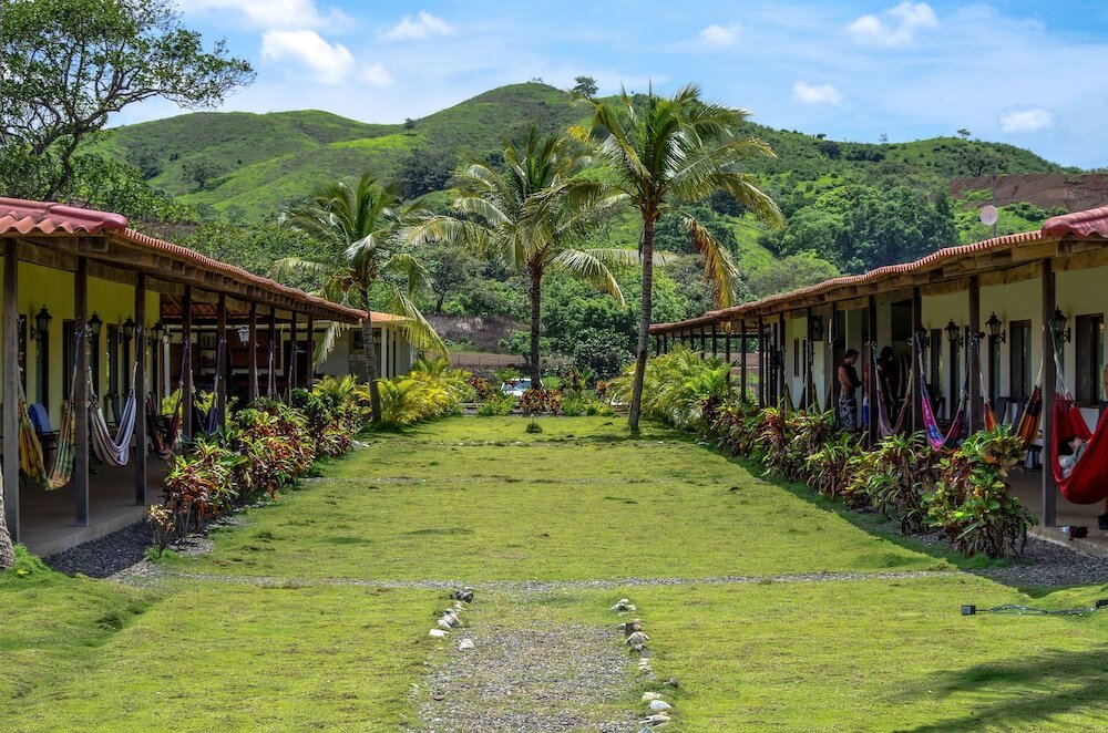 Фото Beach Break Surf Camp
