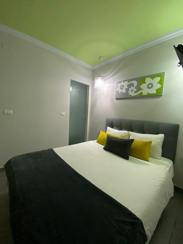 Фото Central Boutique Hotel