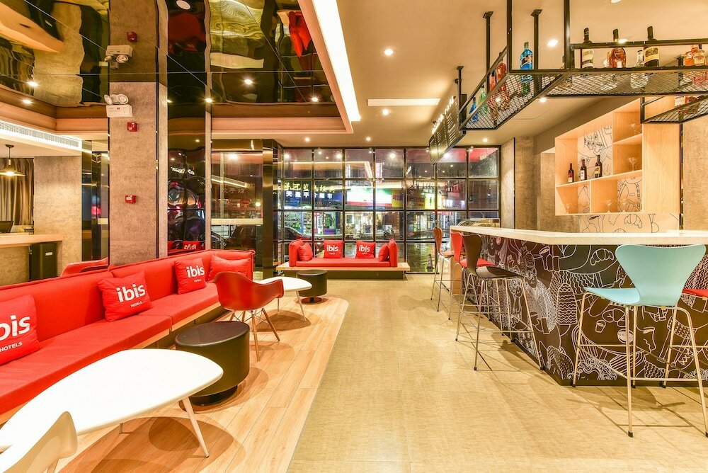 Фото Ibis Guilin Railway Station hotel