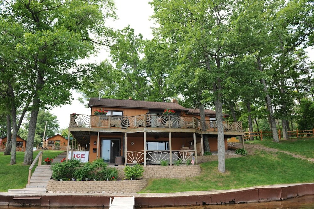 Фото Clear Lake Resort