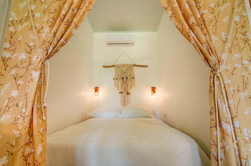 Фото Beach Break Surf Camp