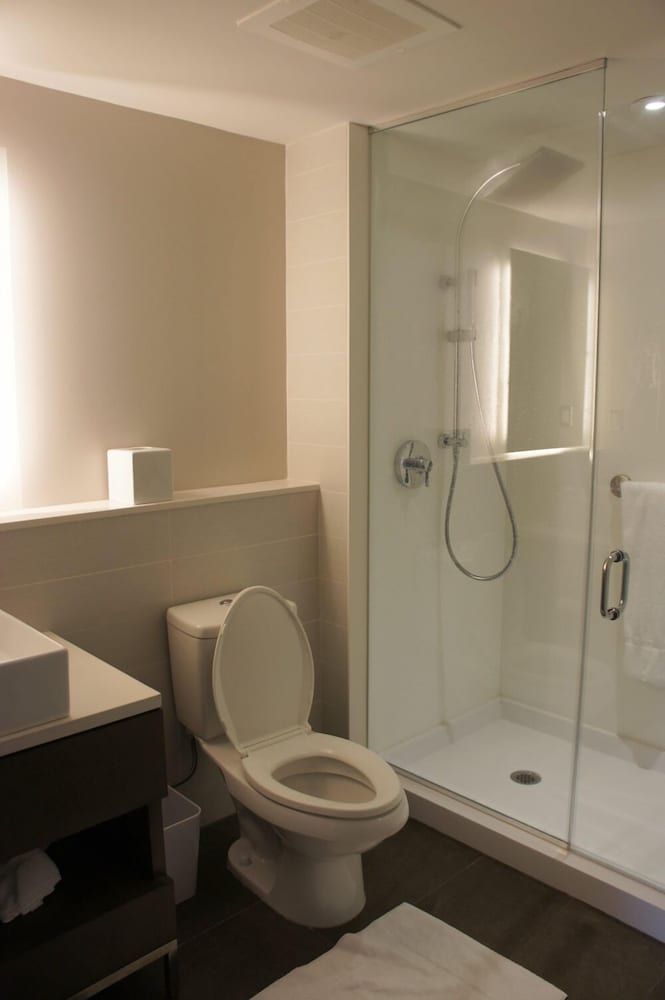 Фото Stonehedge Hotel