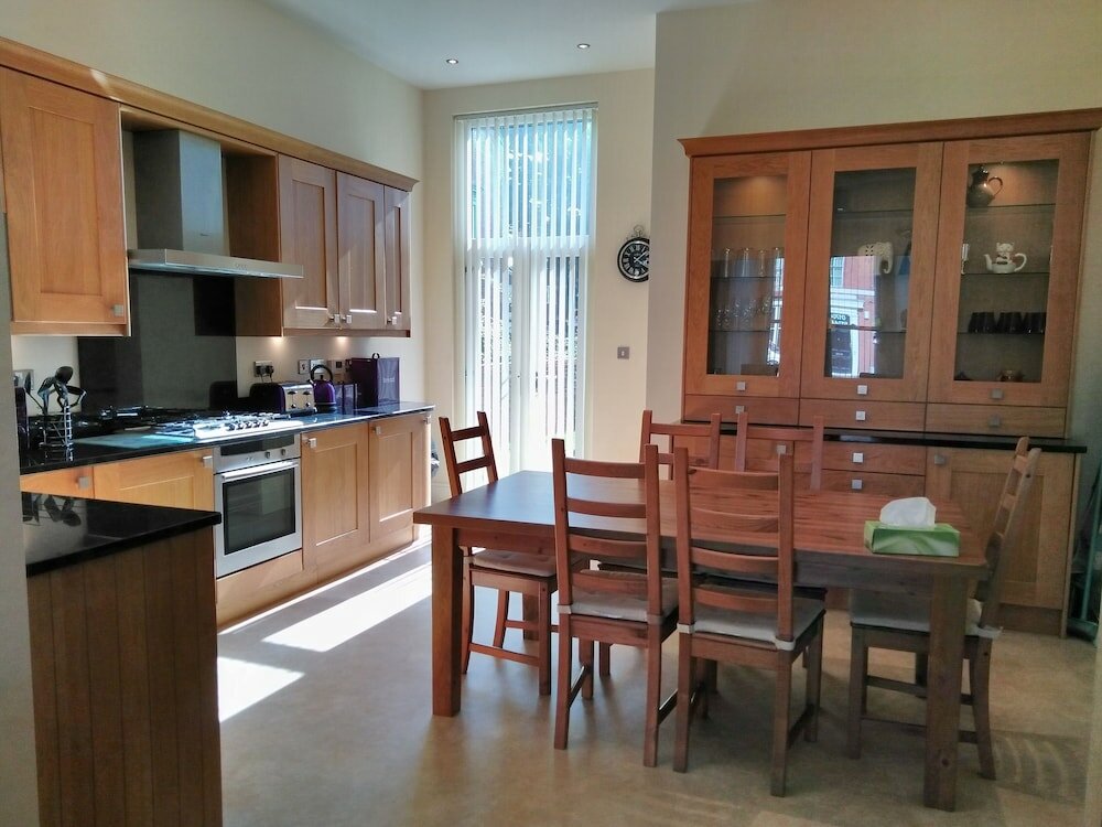 Фото The Shelbourne Apartments