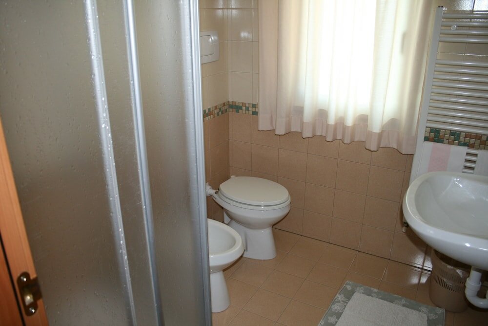 Фото Hotel La Perla