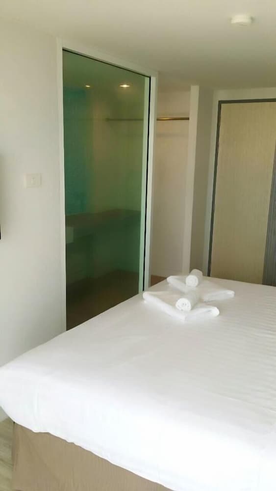 Фото Nantra Pattaya Baan Ampoe Beach