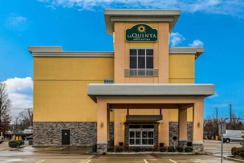 Гостиница La Quinta Inn & Suites by Wyndham Claremore в Клерморе