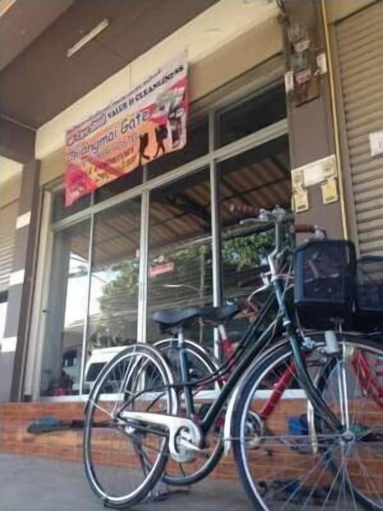 Фото Chiangmai Gate Capsule Hostel