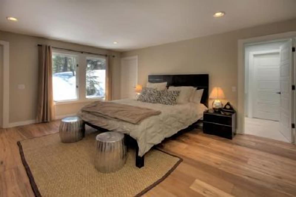 Фото Squaw Valley Paradise