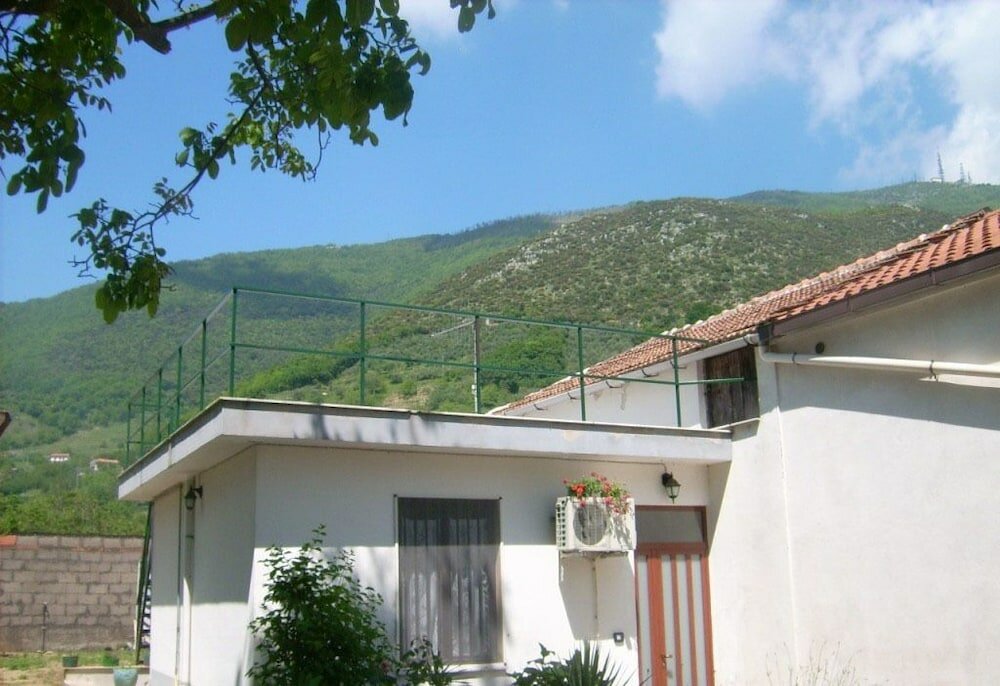 Фото Agriturismo Mare e Monti