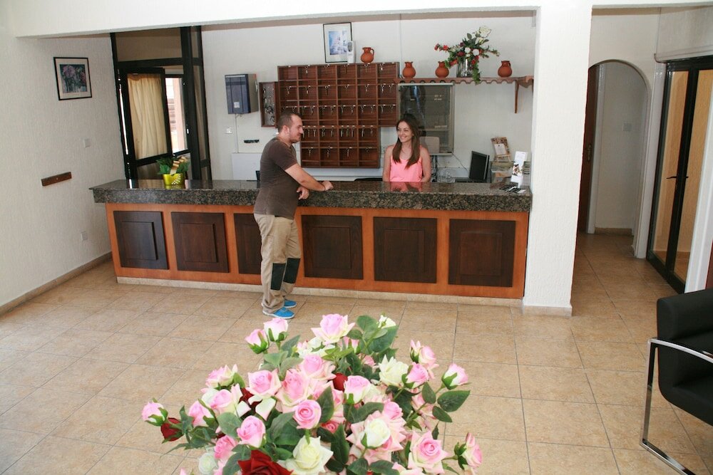 Фото New York Plaza Hotel Apartments