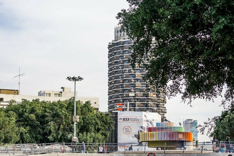 Гостиница The White House Hotel At Dizengoff Square в Тель-Авиве