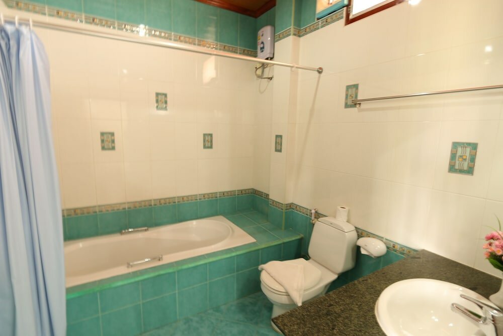 Фото Lalco Ar Hotel