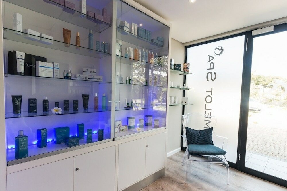 Фото Royal St. Andrews Hotel, Conference Centre & SPA