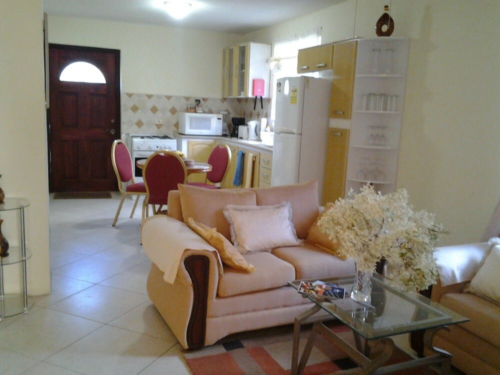 Фото Croton Studio at Sungold House Barbados