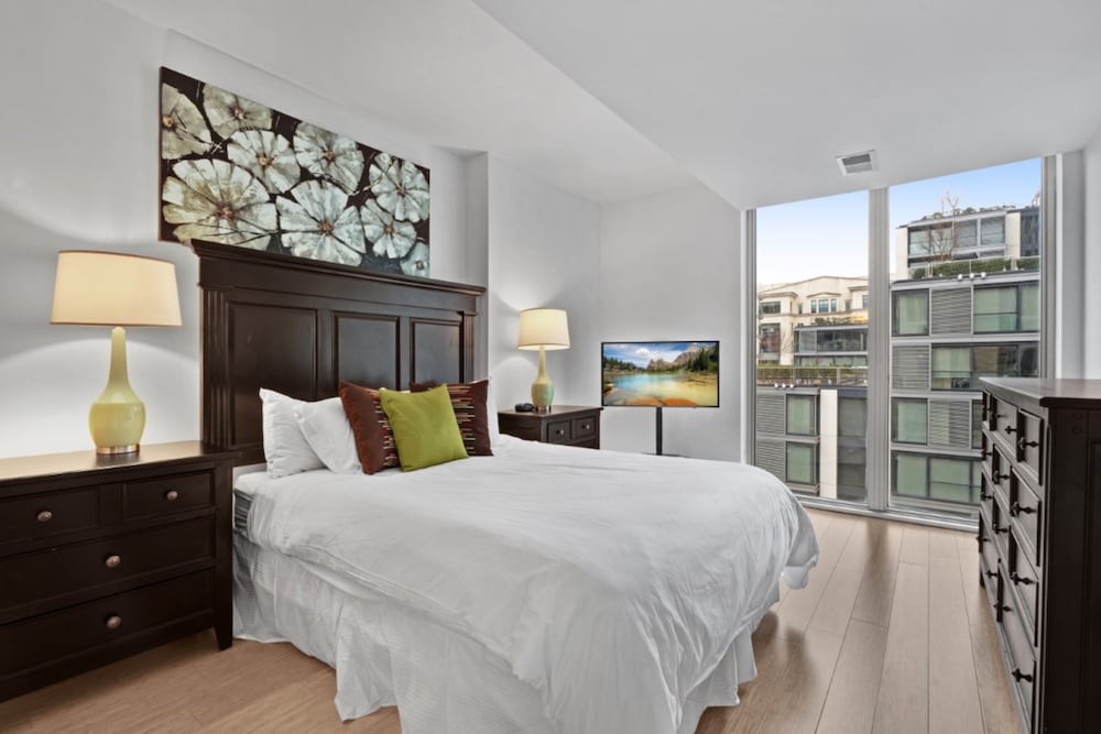 Фото Global Luxury Suites at Chinatown