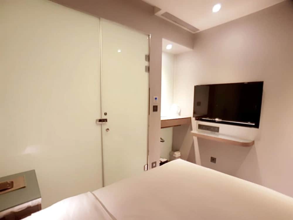 Фото Taipei Hotel B7