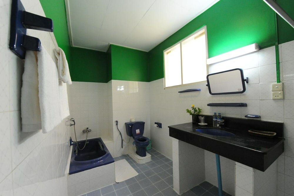 Фото Thante Hotel- Nyaung Oo