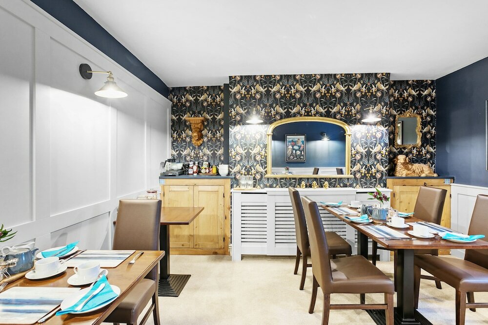 Фото Sandway House