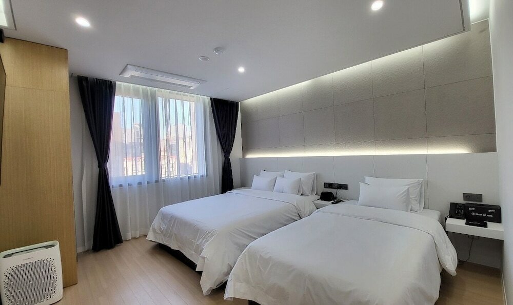 Фото Browndot Gwangju Sangmu