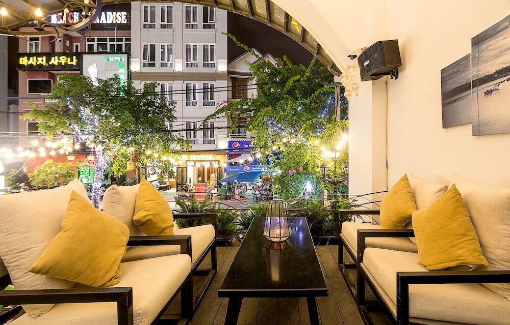 Фото Le House Boutique Hotel