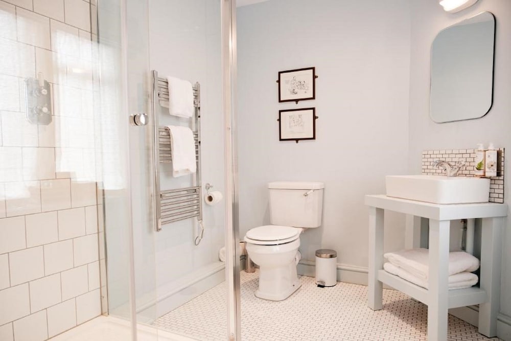 Фото Bel & The Dragon Cookham