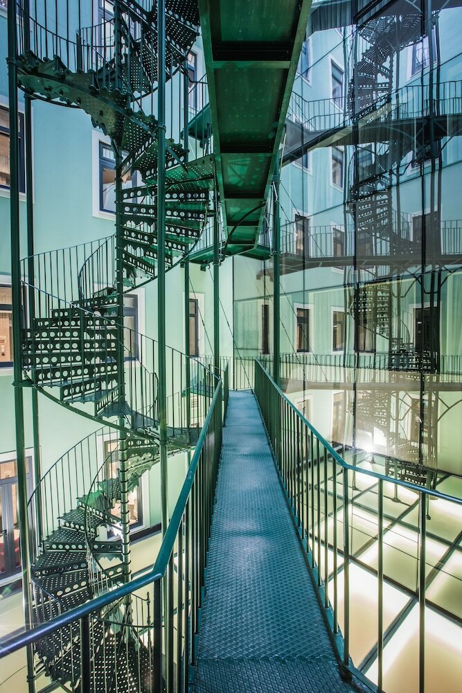 Фото Holiday Inn Express Lisboa Av. Liberdade