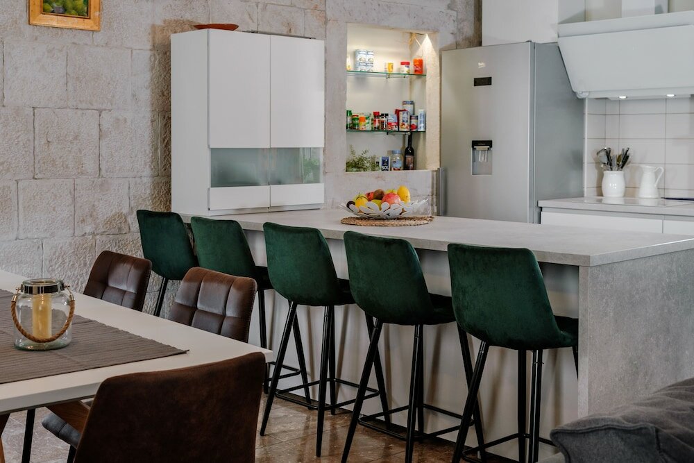 Фото Bouganvillea Split Apartments