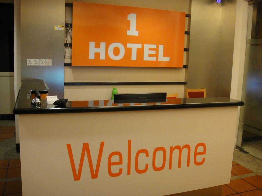 Фото отеля 1