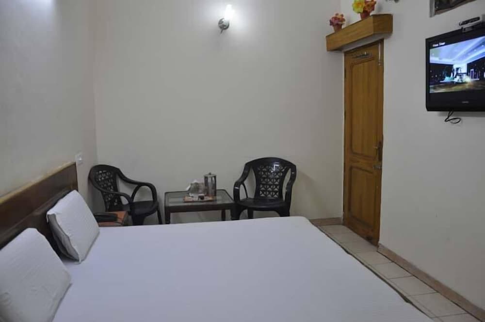 Фото Hotel City Plaza 3