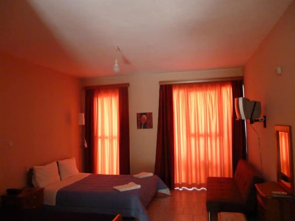 Фото Hotel Vasilis