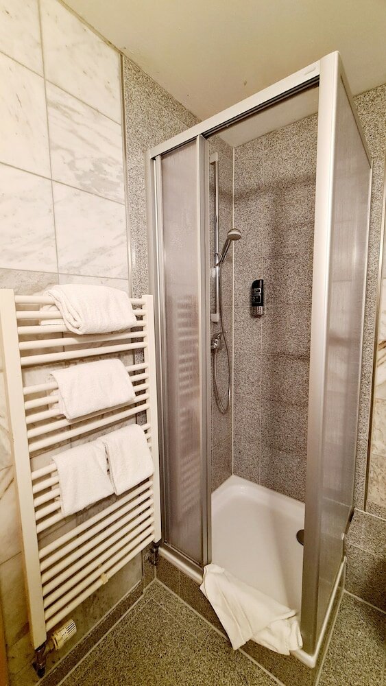 Фото Hotel Zentrum Hannover