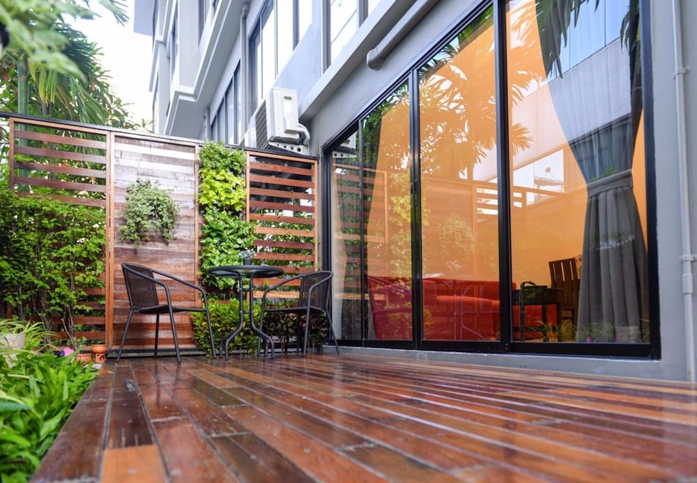 Фото The Pad Silom Serviced Apartment