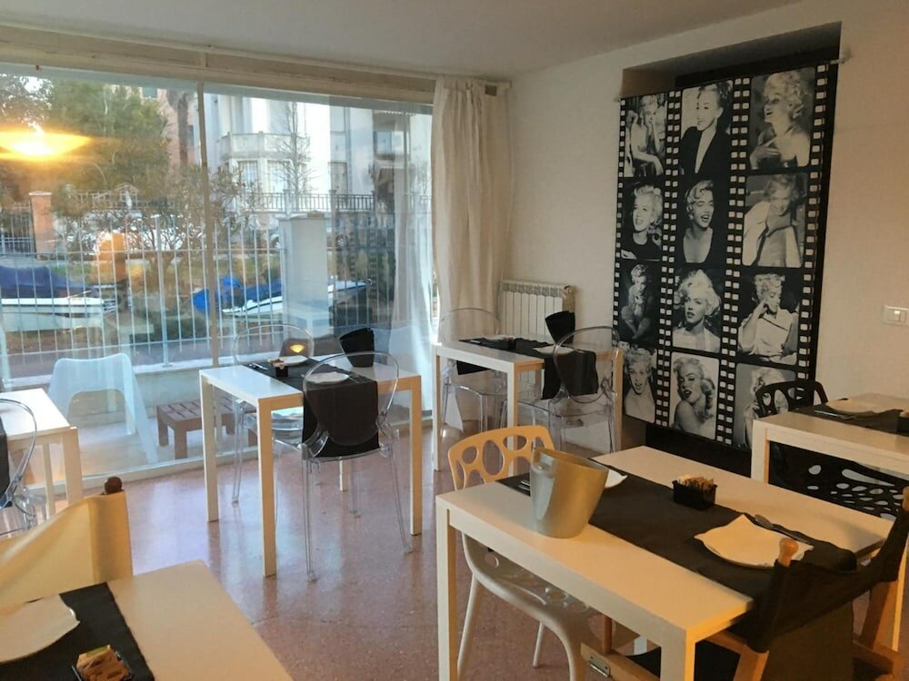 Фото Villa Venice Movie