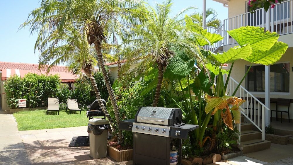 Фото Апарт-отель Ocean Drive Villas