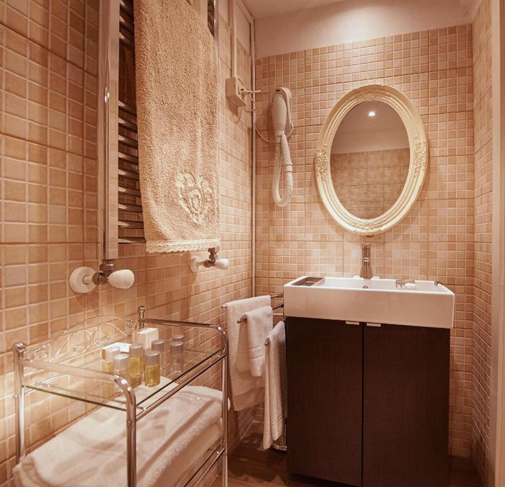 Фото Villa Tower Inn