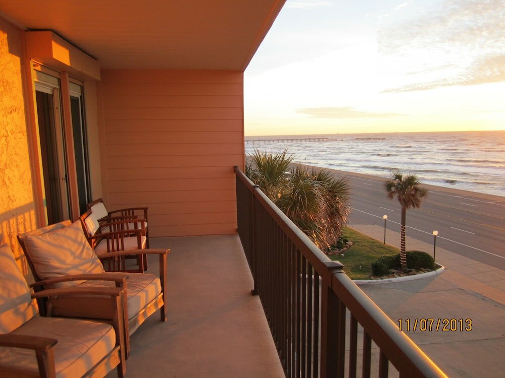 Фото Galveston Beach Condos