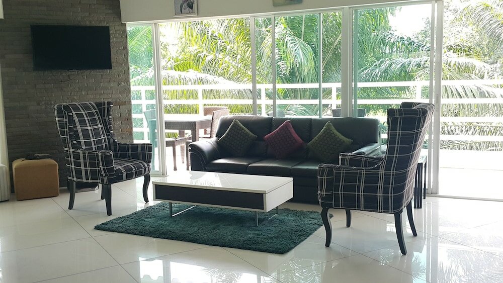 Фото Vtsix Condo Service at View Talay Condo
