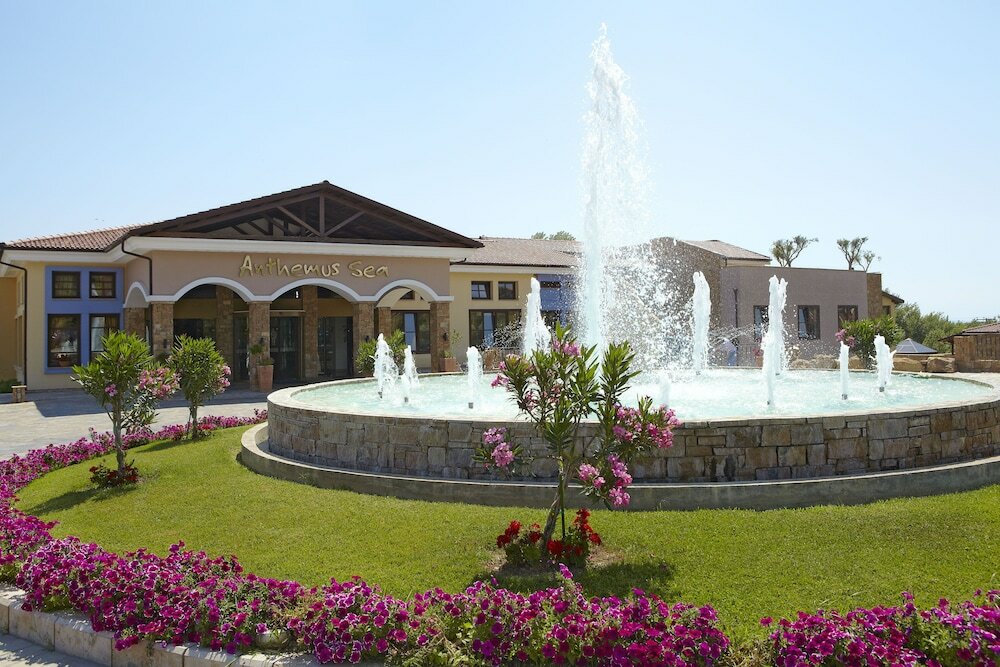 Фото Anthemus Sea Beach Hotel & SPA