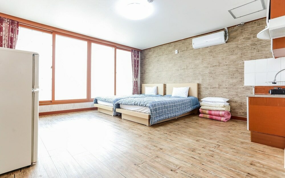 Фото Yangyang Naksan 7 Honet Beach