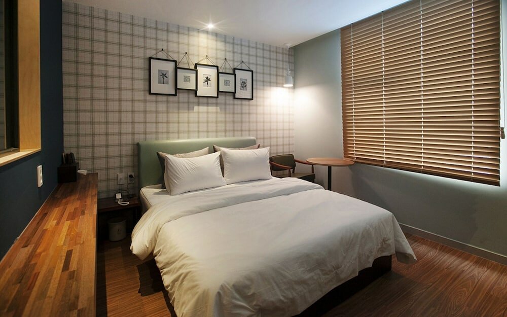 Фото Brown Dot Gimhae Eobang