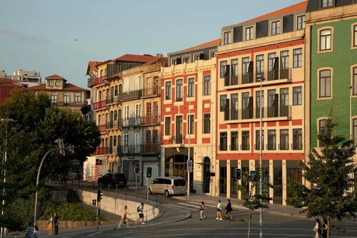 Гостиница Se Catedral Hotel Porto, Tapestry Collection by Hilton в Порту